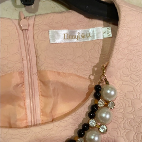 Dress - Picture 4 of 4